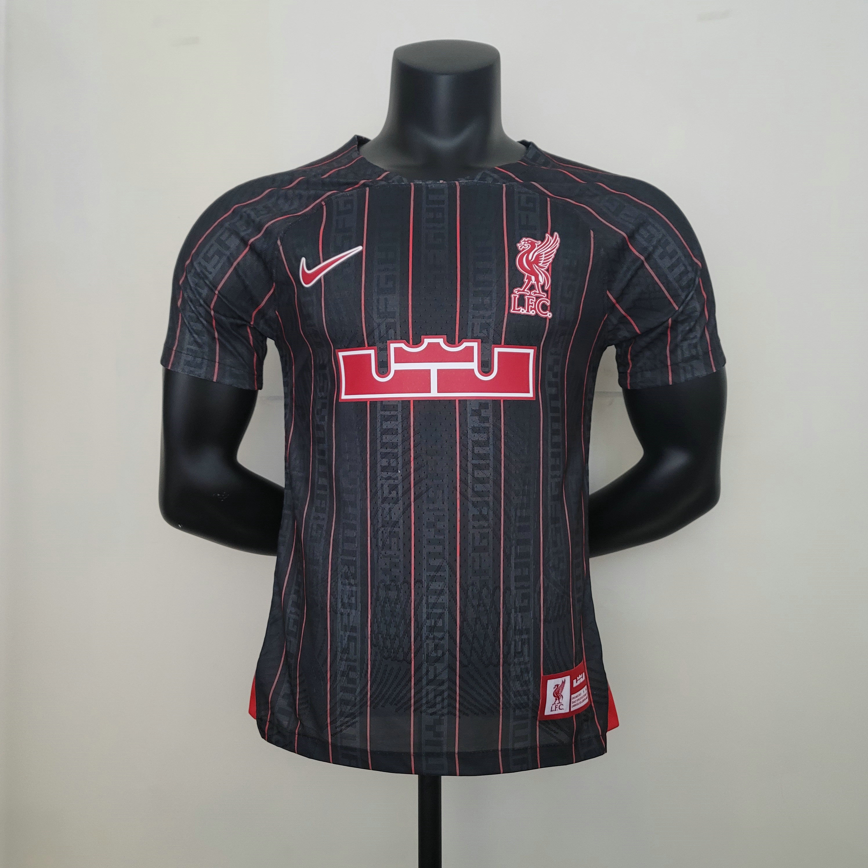 player version james joint version maglia liverpool 2023-2024 uomo