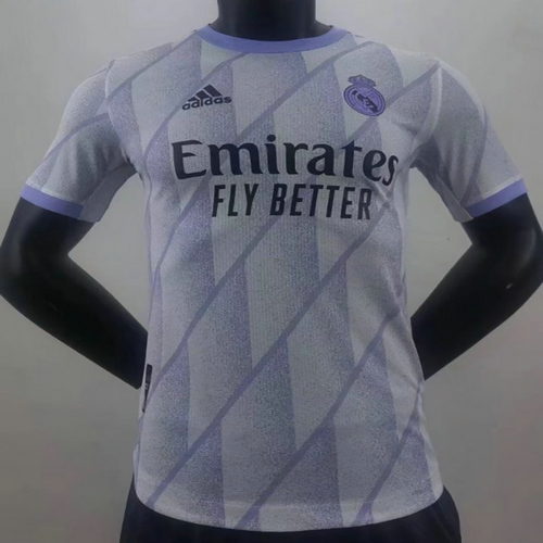 player version special edition maglia real madrid bianco porpora 2022-2023 uomo